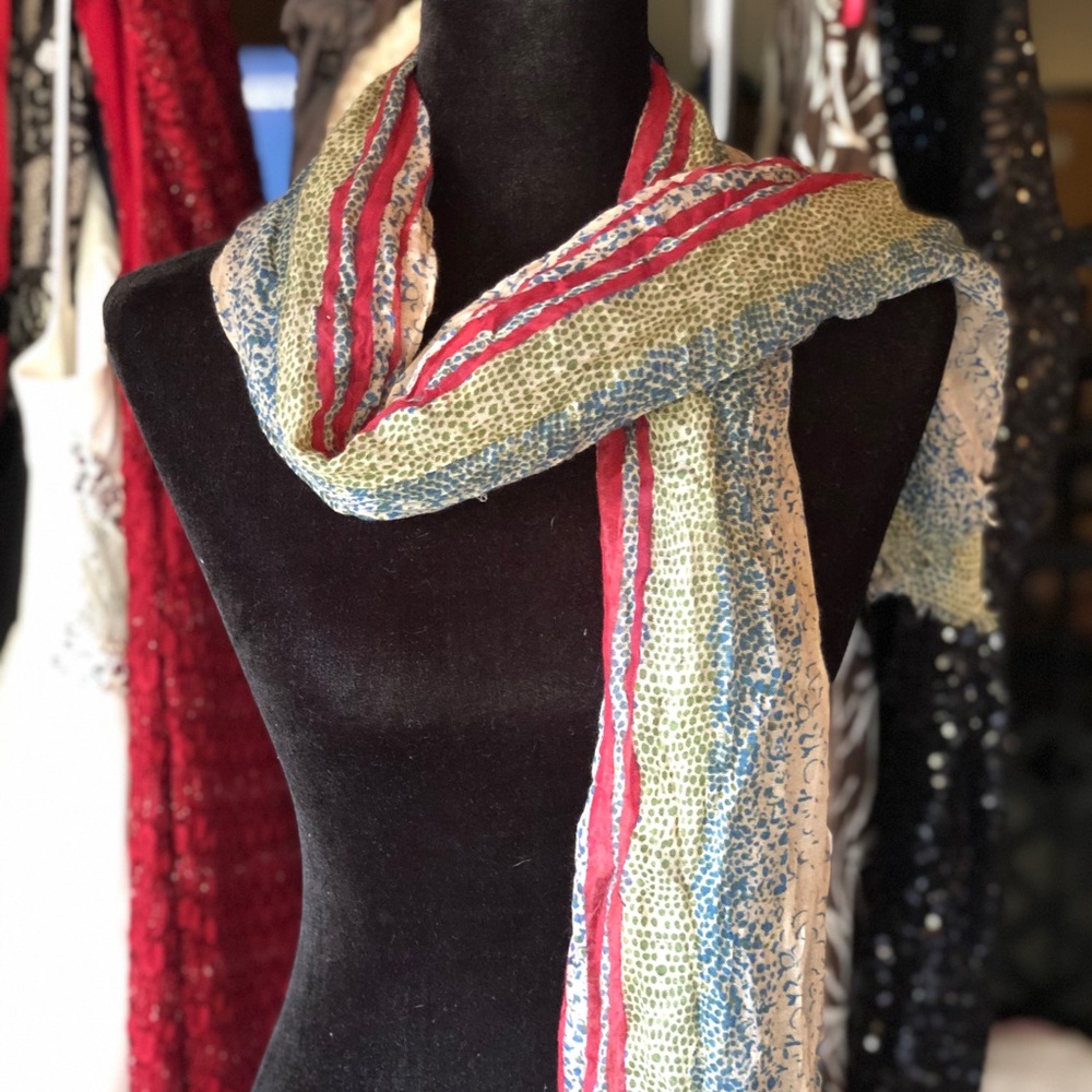 Multi scarf